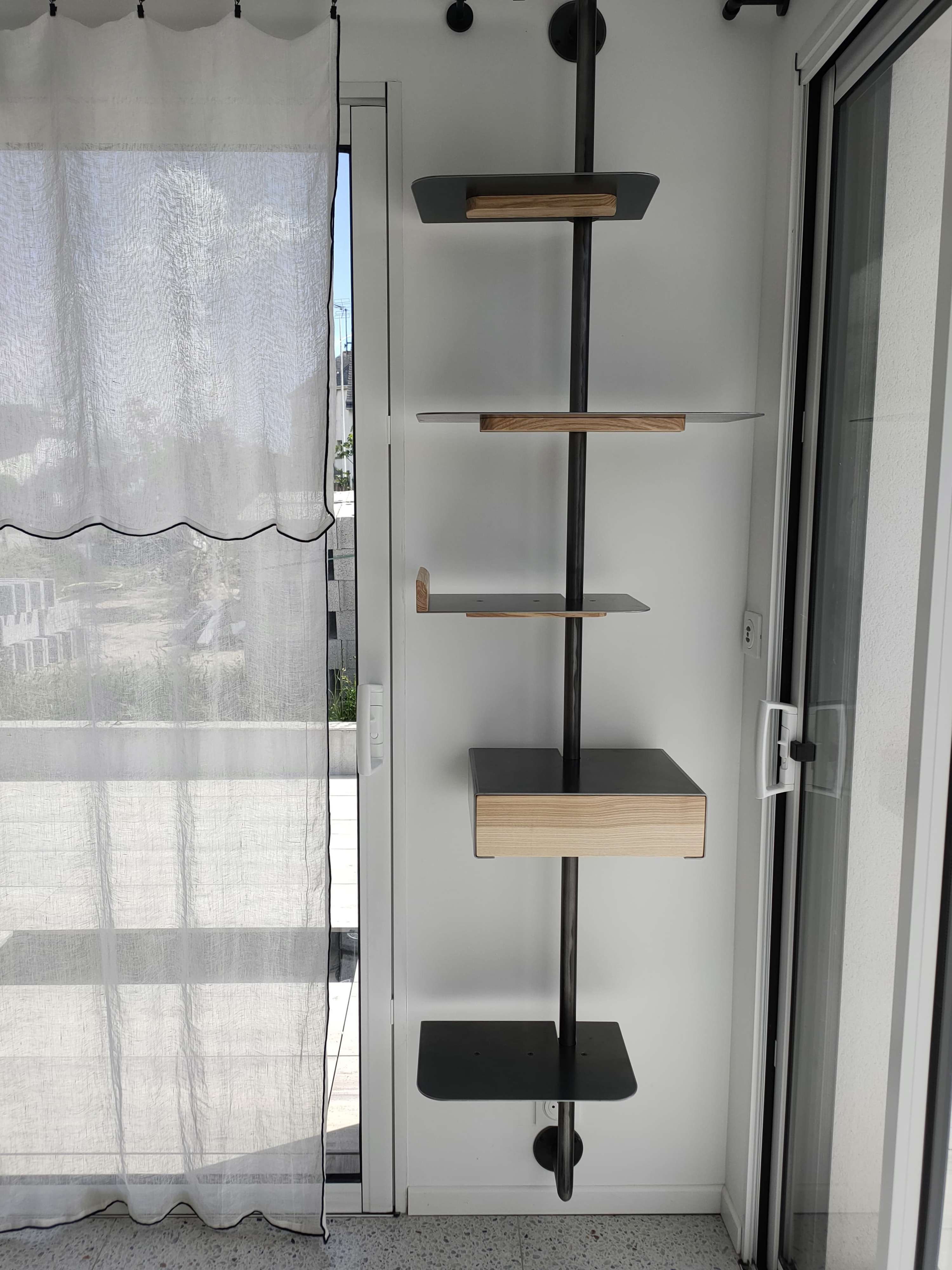 Étagère cascade sur mesure